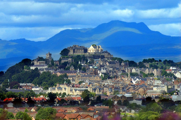 Stirling Castle Visit Stirling Castle on holiday