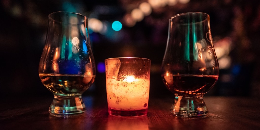 A wee dram, the perfect accompaniment to a coorie in A wee dram, the perfect accompaniment to a coorie in